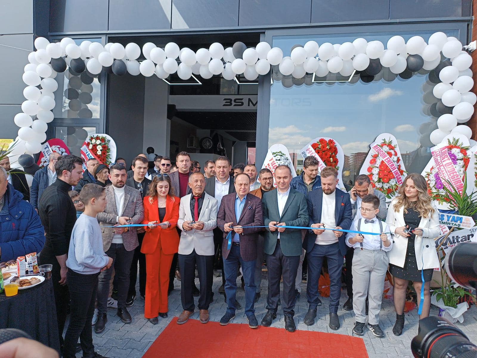 Afyonkarahisar'da Yeni İşletme 3S Motors Açıldı